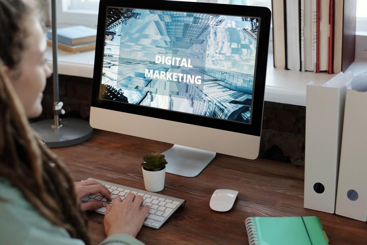 15 Digital Marketing Tools to Help you Grow Your Business